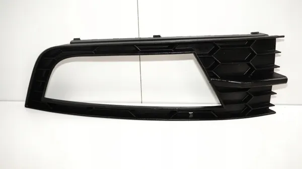 Rejilla izquierda parachoques OEM 360152644 Skoda Octavia III image 8