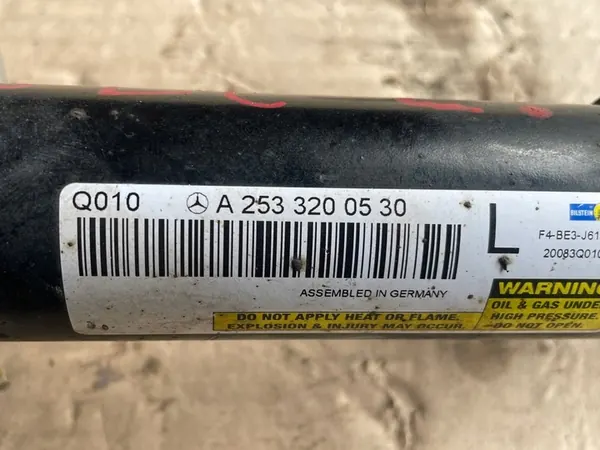 MERCEDES GLC W253 Framdämpare V A2533200530 image 3