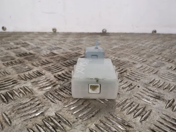 Boîtier de commande Subaru XV 2012 OEM FBZ8293 image 4