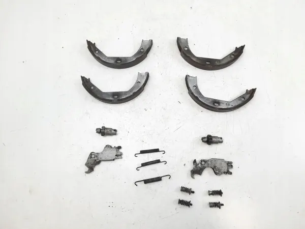 Pastilhas de travão de mão OEM MAM59450 - Usadas image 3