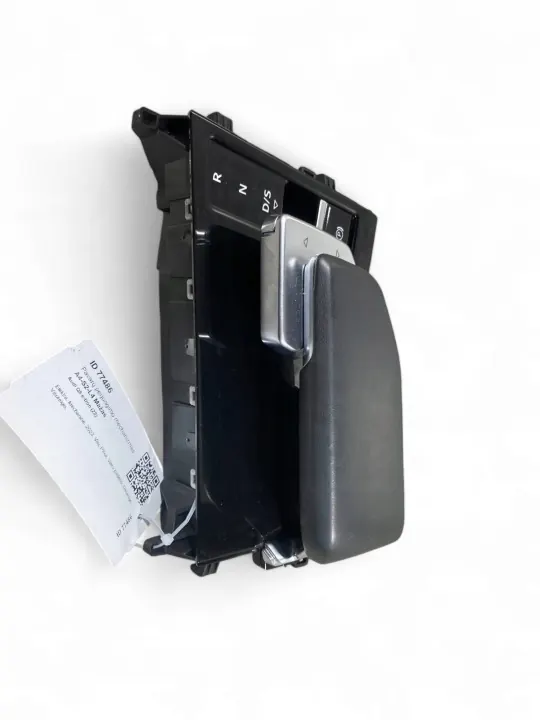Audi Q8 e-tron Versnellingspook OEM 10520558 - Gebruikt image 6