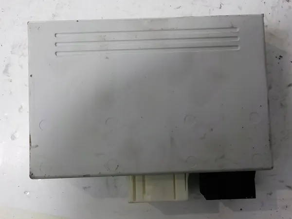 BMW 3 (E90) Komfortmodul 6982402 0263004268 image 3