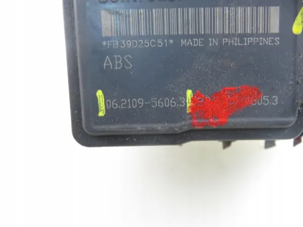 Pompe ABS d'occasion OEM 06210956063 Suzuki image 5