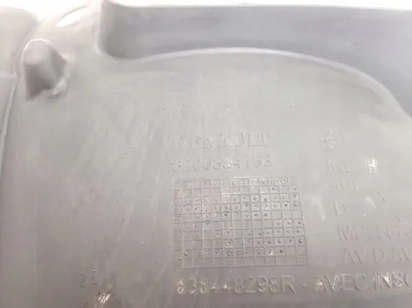 Etulokasuoja Renault Clio III 2012 8200334163 image 9