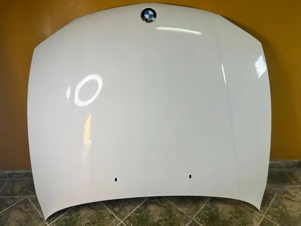 BMW Moottorikansi OEM 7162102 A300 Alpinweiss image 2