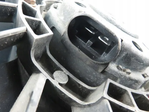 Kylfläkt Renault Scenic II 1.6 16V 8200680824A image 3