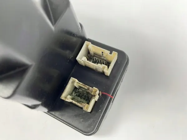 Bomba de fecho central OEM 2108000648 para Mercedes W210 image 6