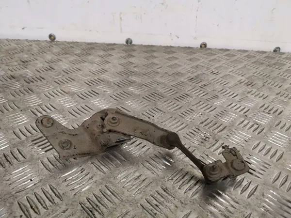 Subaru XV Achterlichtniveausensor OEM B2319041 image 4