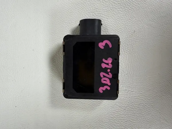 Mercedes Radarsensor A0009053011 - Gebraucht image 2