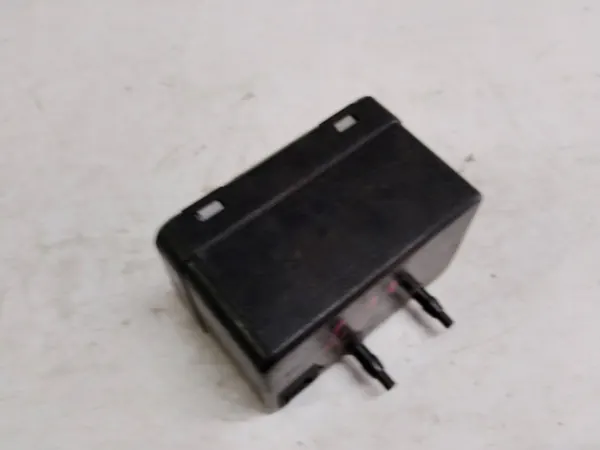 Pompe de verrouillage central Mercedes OEM 0008002548 image 4