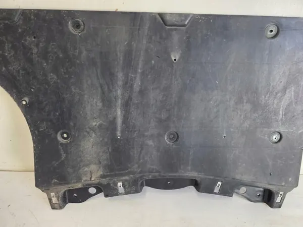 Plaque de couvercle moteur MG 4 OEM 11440344 - Occasion image 3
