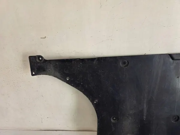Plaque de couvercle moteur MG 4 OEM 11440344 - Occasion image 4