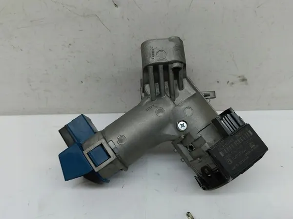 Ford OE AA6T-11572-BA image 3