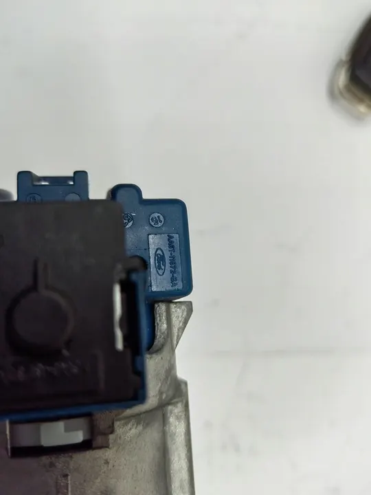 Ford OE AA6T-11572-BA image 8