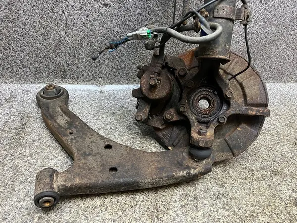 Snodo sospensione anteriore sinistro Suzuki Grand Vitara 2 II image 6