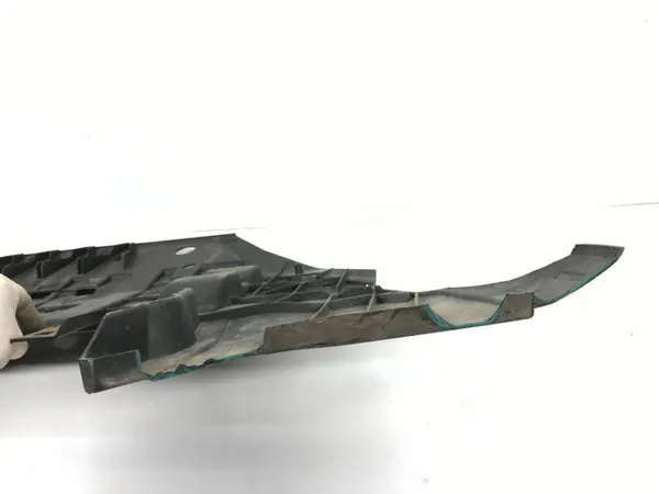 Placa proteção para-choques Volvo XC60 II OEM 32227195 image 7
