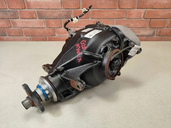 BMW OEM 8686989 Achterdifferentieel 2.81 Verhouding image 7