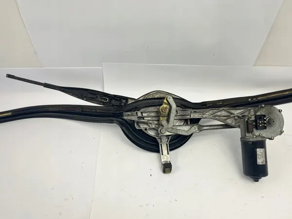 Etupyyhkijän mekanismi Mercedes W124 E-luokka 1993- image 10