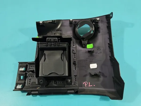 Couvercle de rangement Skoda Kodiaq I OEM IMPRK1545670 image 4