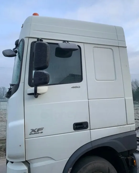 Châssis de cabine sans portes DAF OE XF 106 Space Cab image 4