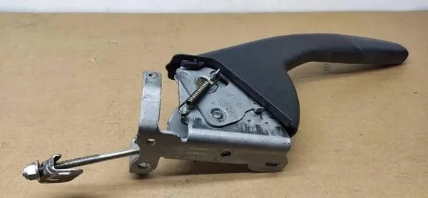 Poignée de frein à main RENAULT 1.2L essence 2016 360106361R image 1