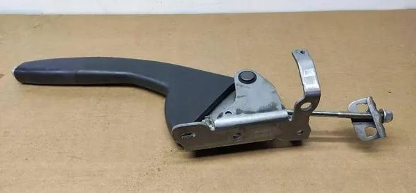 Poignée de frein à main RENAULT 1.2L essence 2016 360106361R image 5