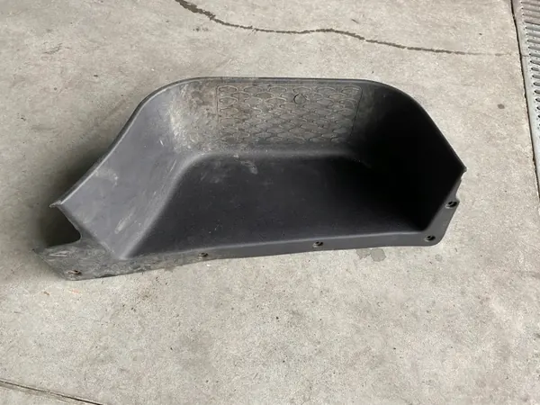 Iveco Daily cabinetrede rechts OEM 5801869288 image 2
