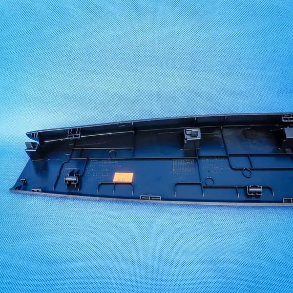 Oberer Heckklappenbezug OEM 83A867606 Audi Q3 image 5