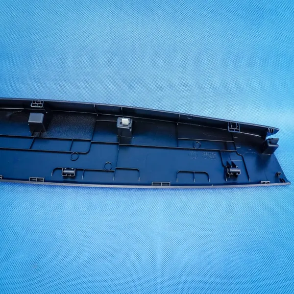 Oberer Heckklappenbezug OEM 83A867606 Audi Q3 image 6