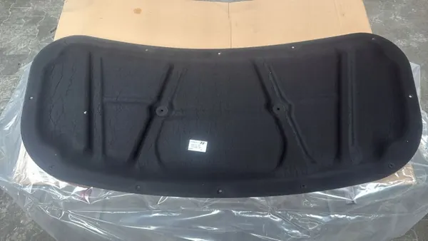 Isolation de capot Hyundai I30 2017- OEM 81125-G4000 image 2