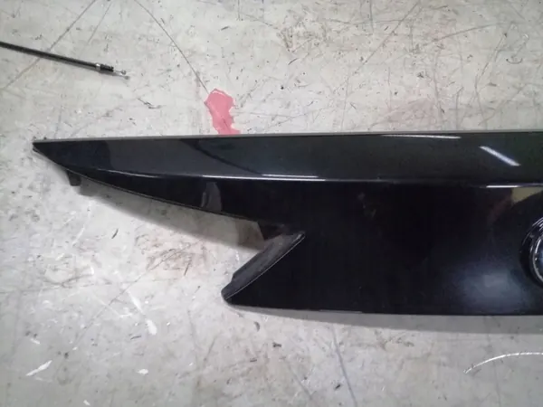 Toyota Auris E180 Kofferbakvoering OEM 7681102830 image 5