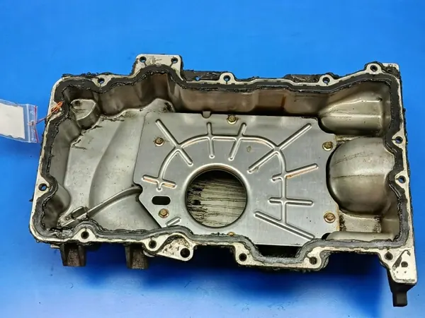 Jaguar X-Type Öljypärä OEM 1X4E-6675-BA - Käytetty image 3