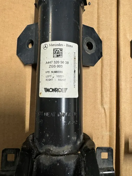 Mercedes Vito 447 framdämpare vänster höger image 4