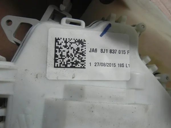 AUDI A5 8T Vänster Framdörrslås image 4