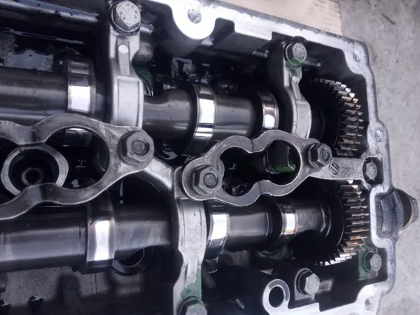 OEM 059103063CT Culasse gauche Audi A4 B7 image 3