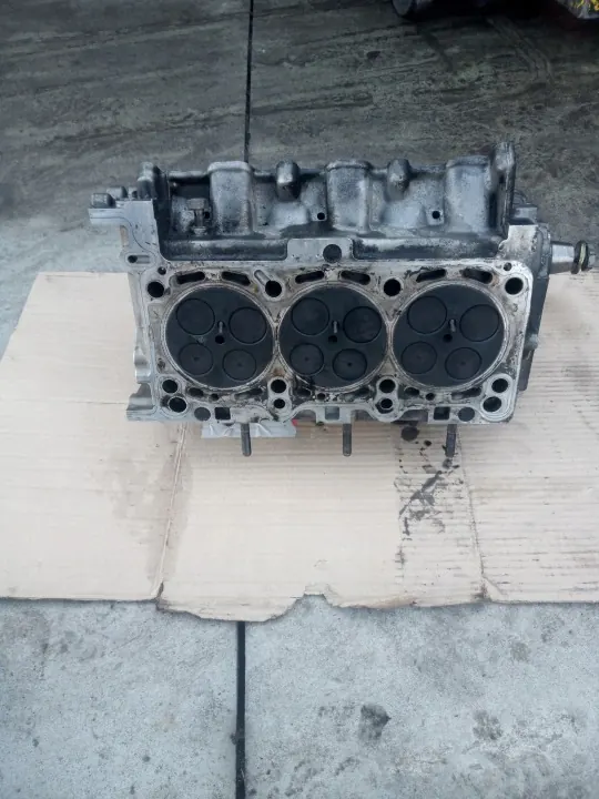 OEM 059103063CT Culasse gauche Audi A4 B7 image 7