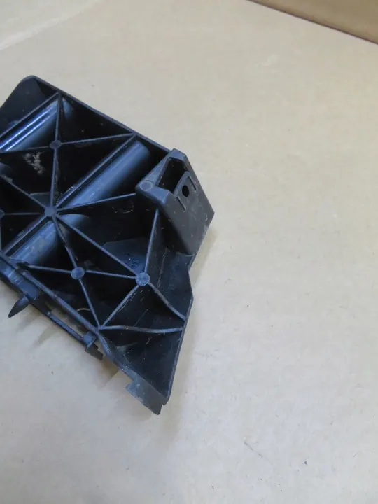 Suporte de montagem do para-choque dianteiro Seat Leon direito image 4