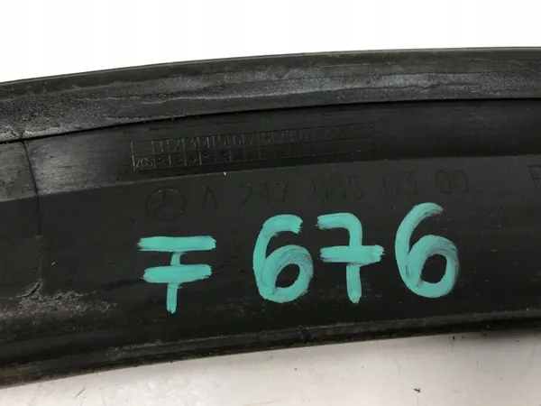 Mercedes GLA H247 Pare-boue arrière droit OEM A2478850300 image 7