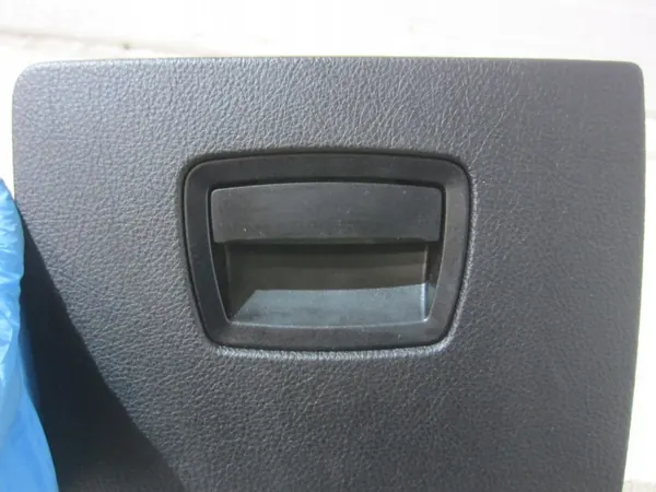 BMW 7 F02 F01 F04 Bestuurder Klein Vak OEM 9183126 image 4