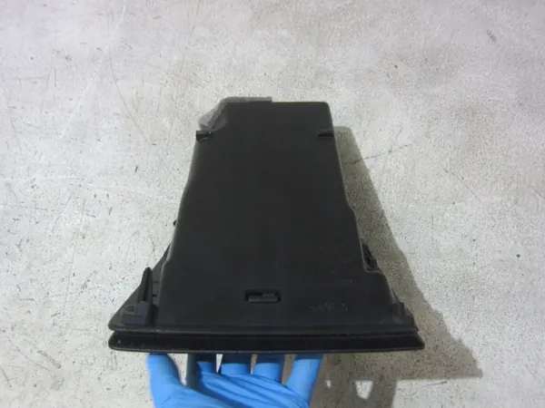 BMW 7 F02 F01 F04 Bestuurder Klein Vak OEM 9183126 image 5