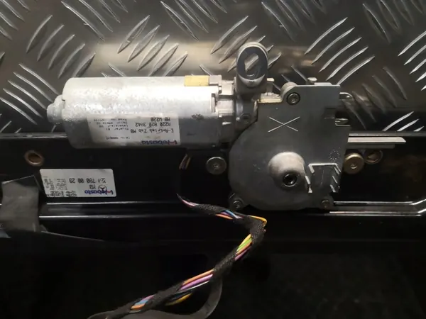 Mécanisme de toit ouvrant Mercedes W220 OEM A2207800229 image 5