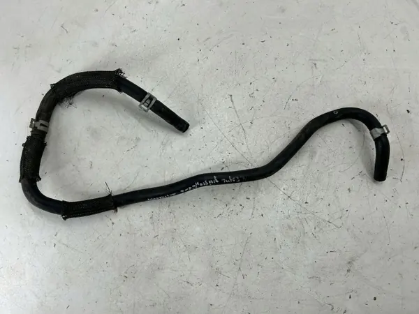 Conducto refrigerante aceje Nissan OEM 216324BA1A image 2