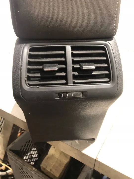 Konsolin käsinoja OEM 5G0864298 VW Golf VII:lle image 6