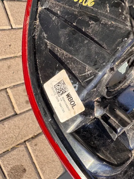OEM 92402-G4 Oikea Takavalo Hyundai i30 III:lle image 4