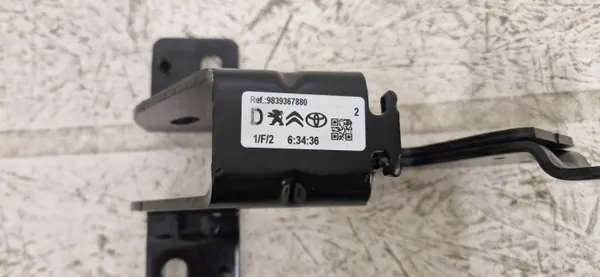Rouleau Porte Coulissante Droite OEM 9839367880 Citroen OE image 3