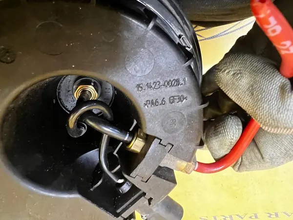 Takapään Ilmasäiliöt Porsche Panamera 970 3.0 S E-Hybrid image 8