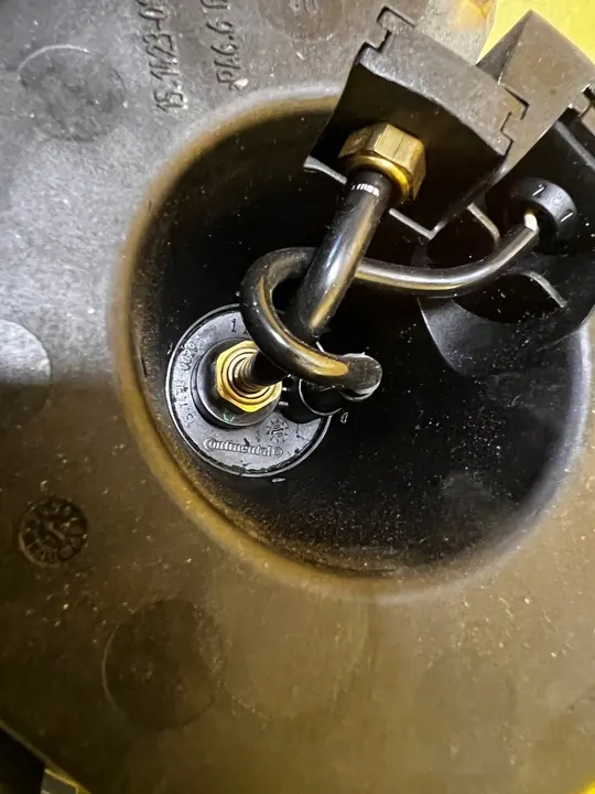 Takapään Ilmasäiliöt Porsche Panamera 970 3.0 S E-Hybrid image 9