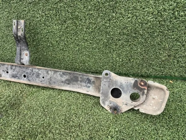 Reforço dianteiro OEM 8200189647E para Renault Master II image 4