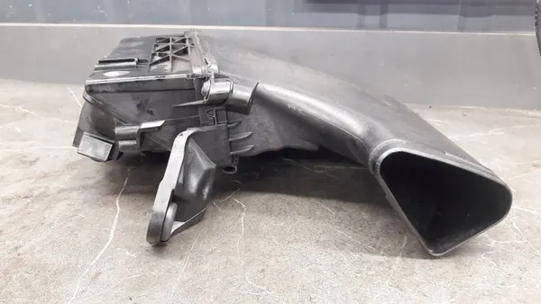 Ilmansuodattimen kotelo Mercedes A-luokka W212 2.0 CDI A6420941904 image 3