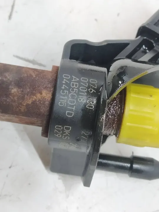 Inyector OEM 0445115029 para VW Crafter 2.5 TDI image 3